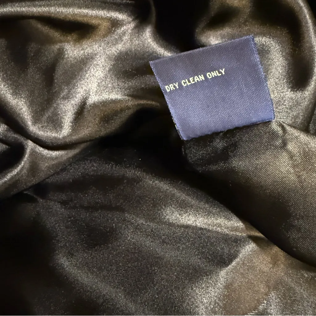 Like New Vintage Mackintosh of New England Faux Curly Lamb Fur Jacket Black Size M - Image 4