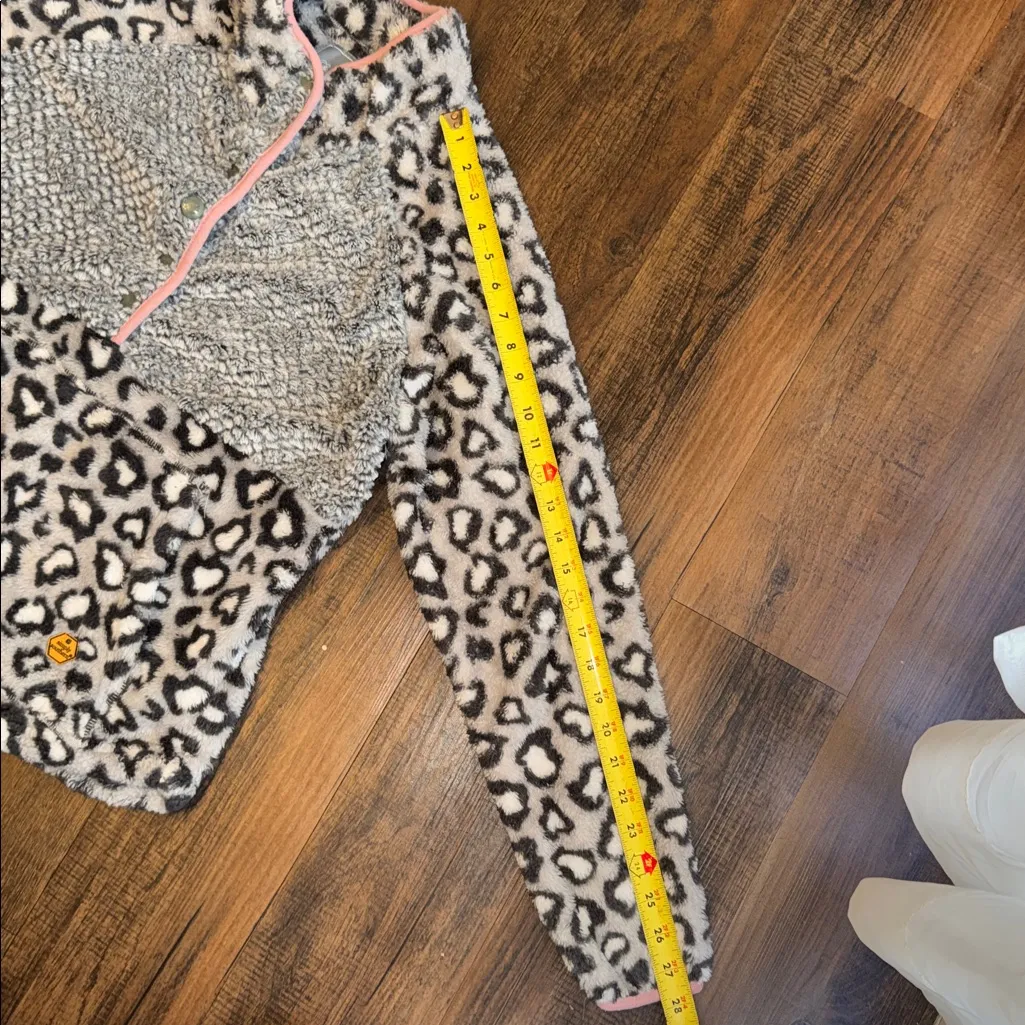 Simply Southern Gray and Pink Fleece Pullover - Image 8