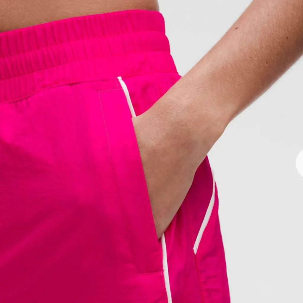 lululemon License To Train MR Joggers in Passionate sz 10 NWT $148R - Image 4