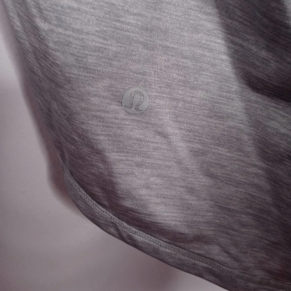 Lululemon gray tank top with built-in bra - Image 3