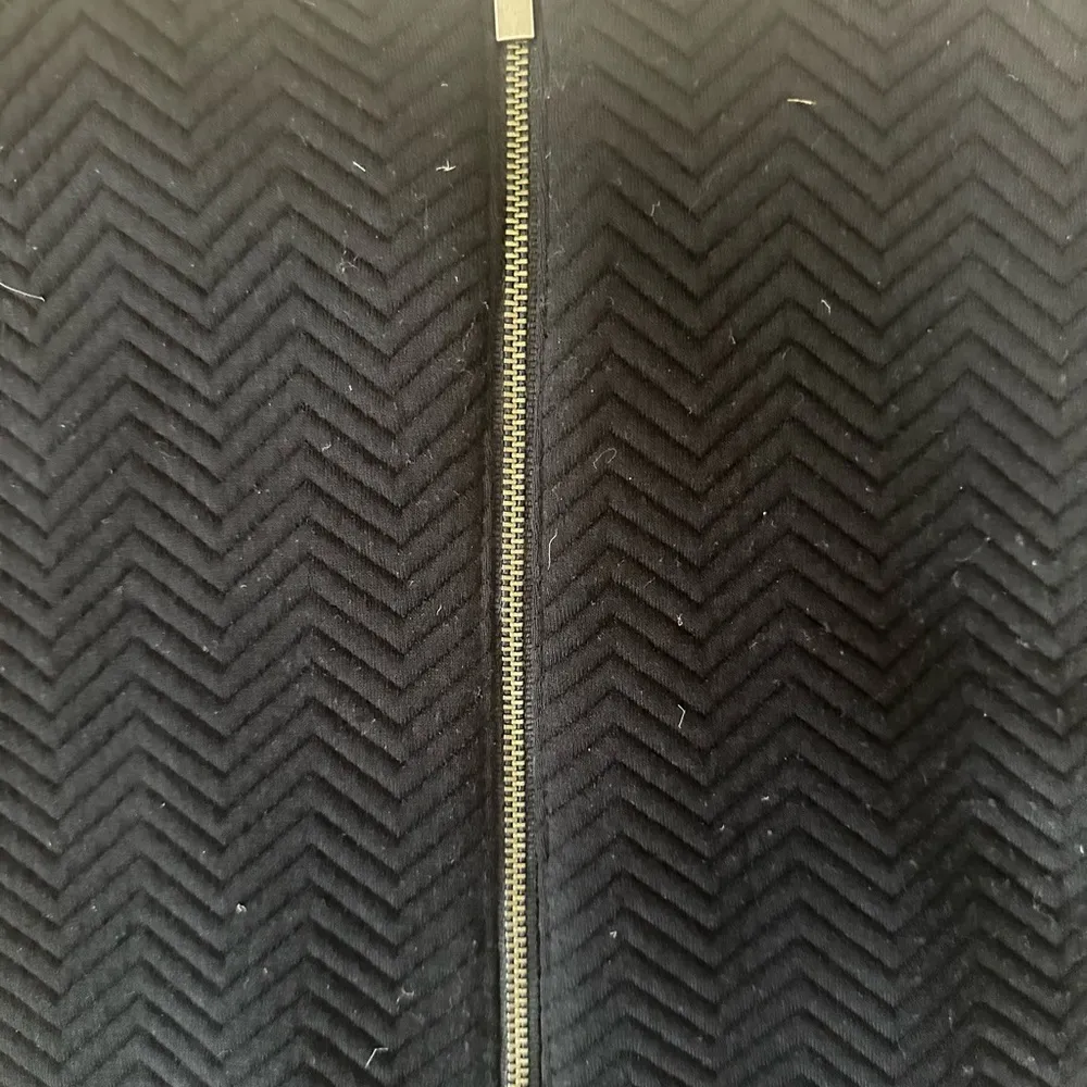 Halogen Black Sheath Dress 3/4 Raglan Sleeves size small - Image 4