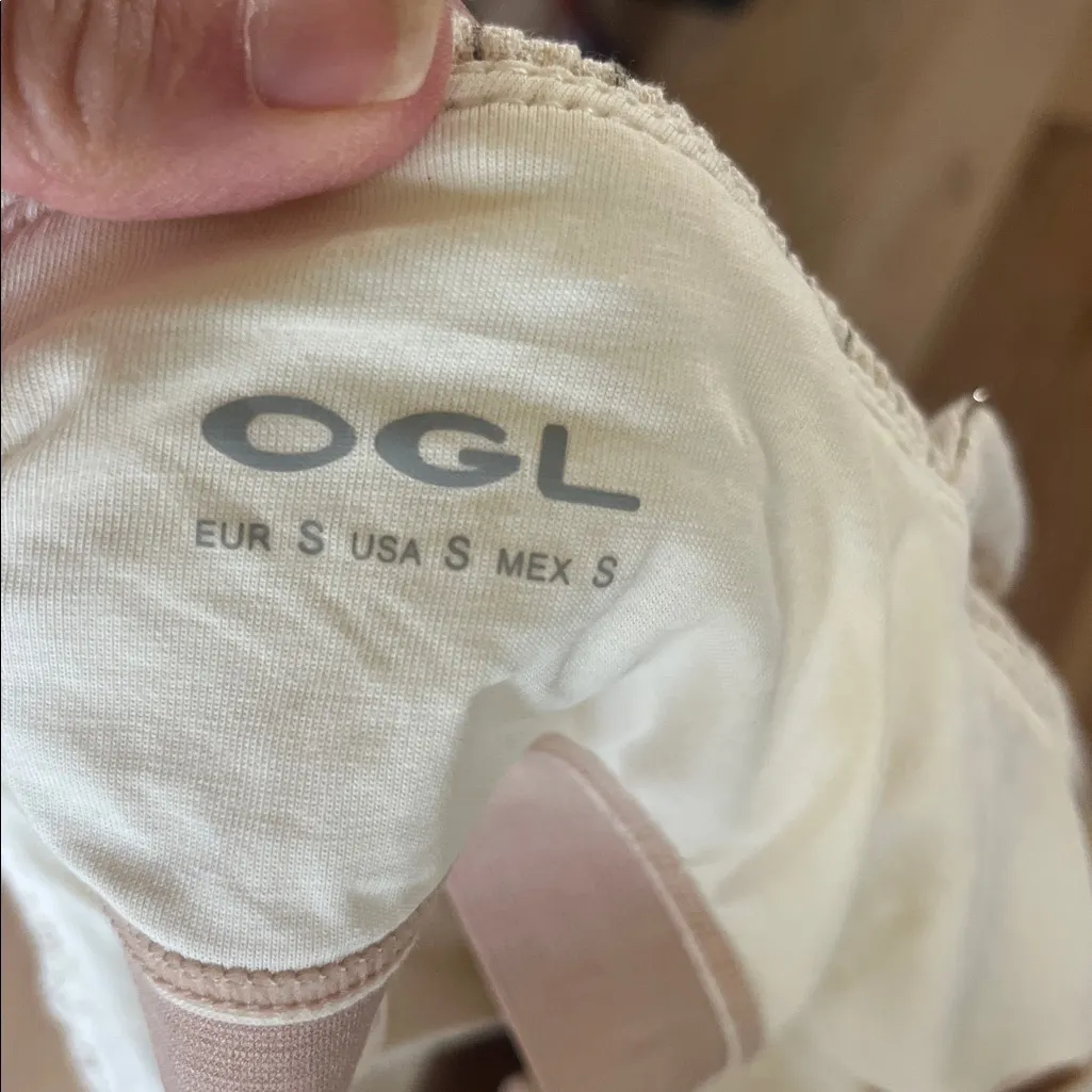 OGL Smocked Oatmeal Heather Spaghetti Strap Crop Top Size undefined - Image 7