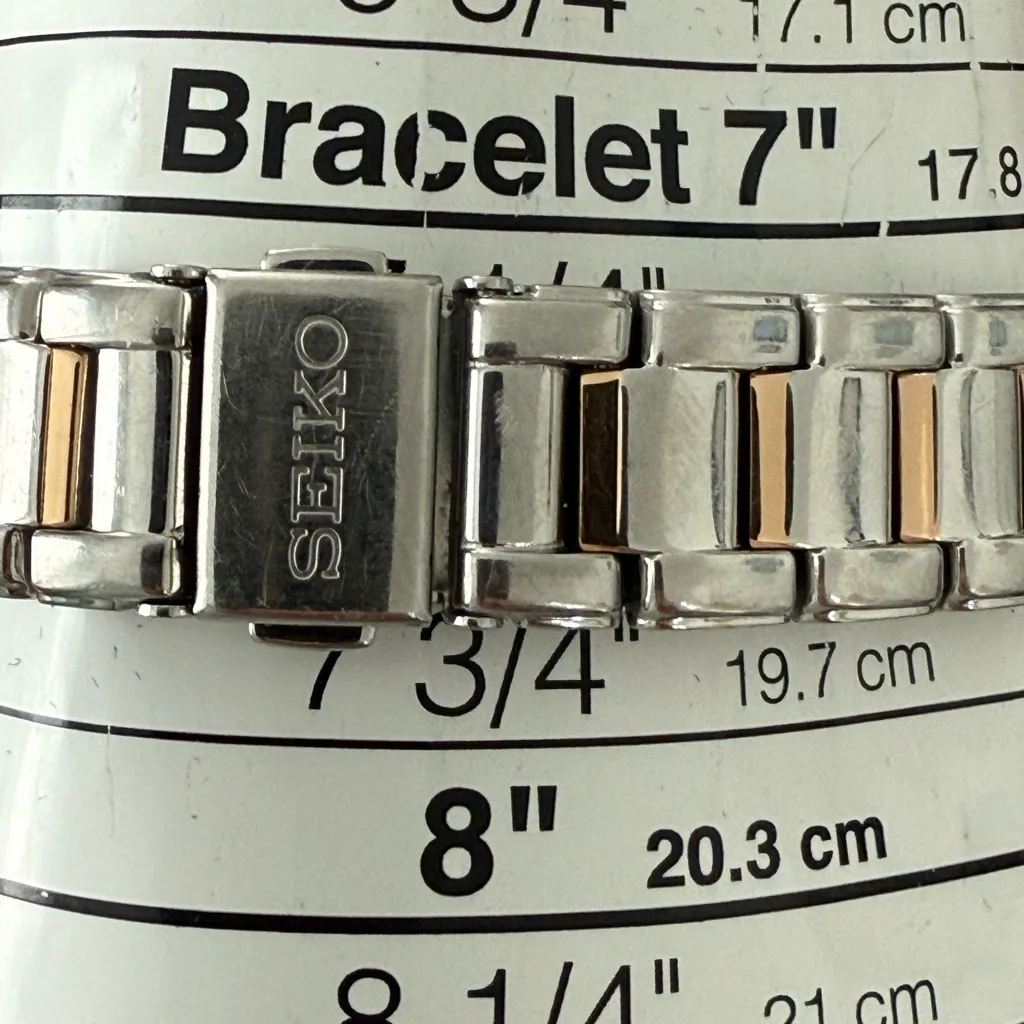 Seiko Coutura Diamonds Rare Ladies Watch Two-Tone Case Bracelet Pearl Dial - Image 15