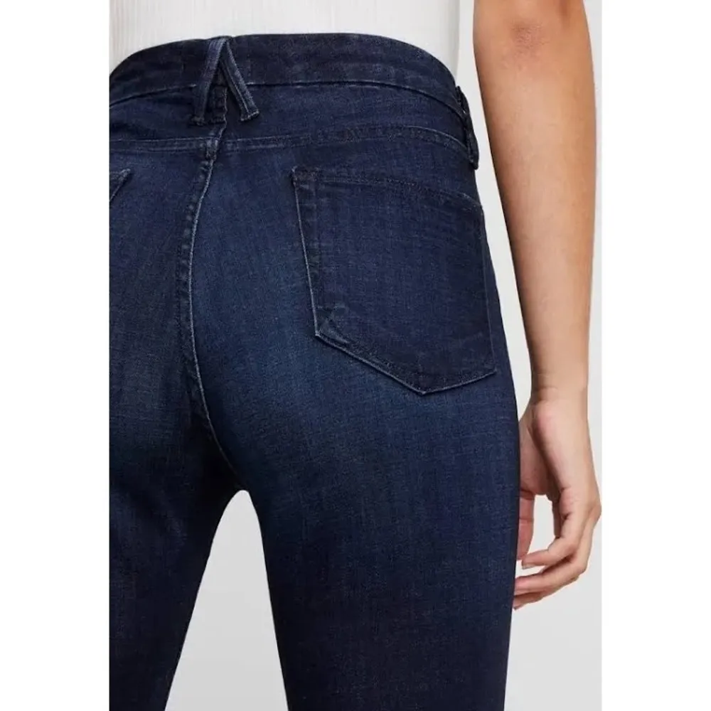 Good American Denim Dark Wash Cropped Jeans, Blue Size 24 New w/Tag Retail $155 - Image 5