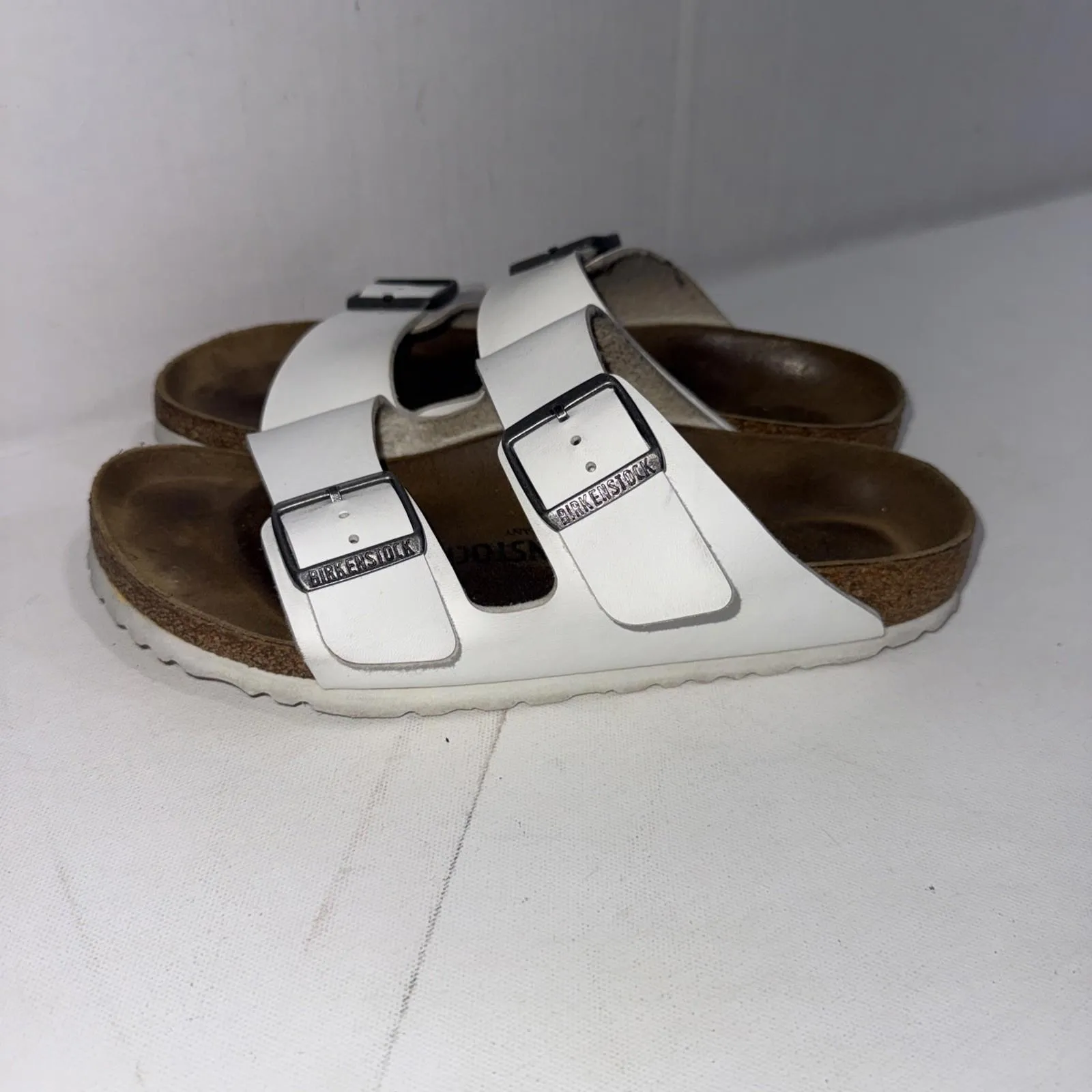 Birkenstock Arizona White Leather 2 Strap Slip On Slide Gorpcore Sandals W8 EU39 - Image 2