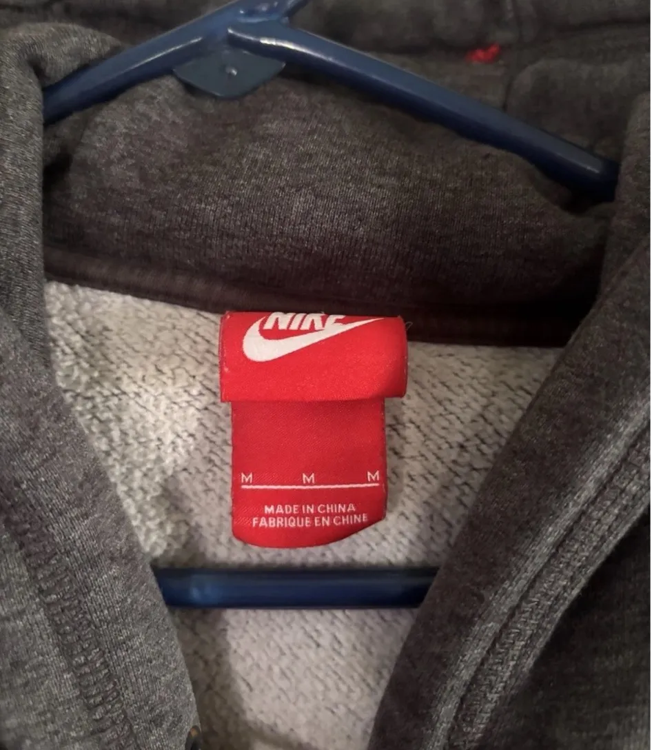 Nike Hoodie Pullover Women’s - Image 6