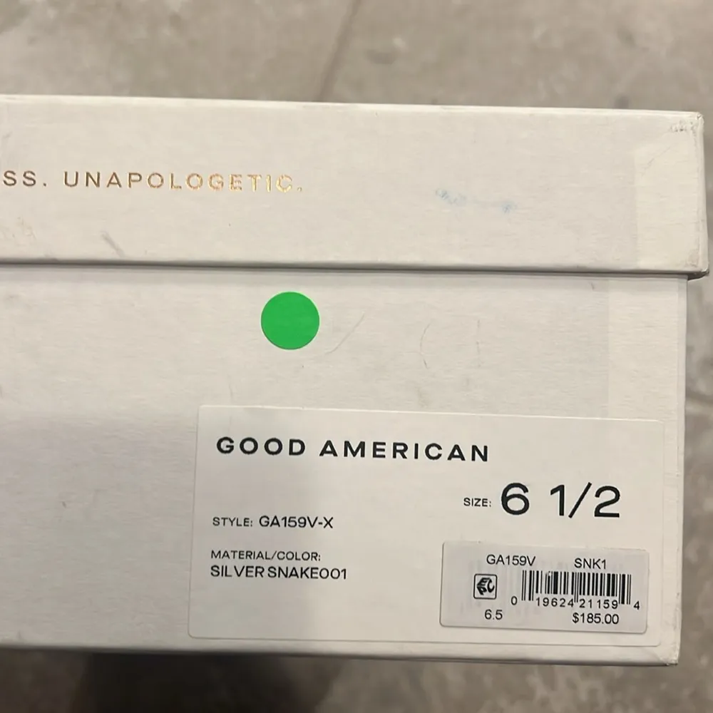 Good American Snake Embossed Platform High Block Heel Sandals in Silver 6.5 NEW - Image 12