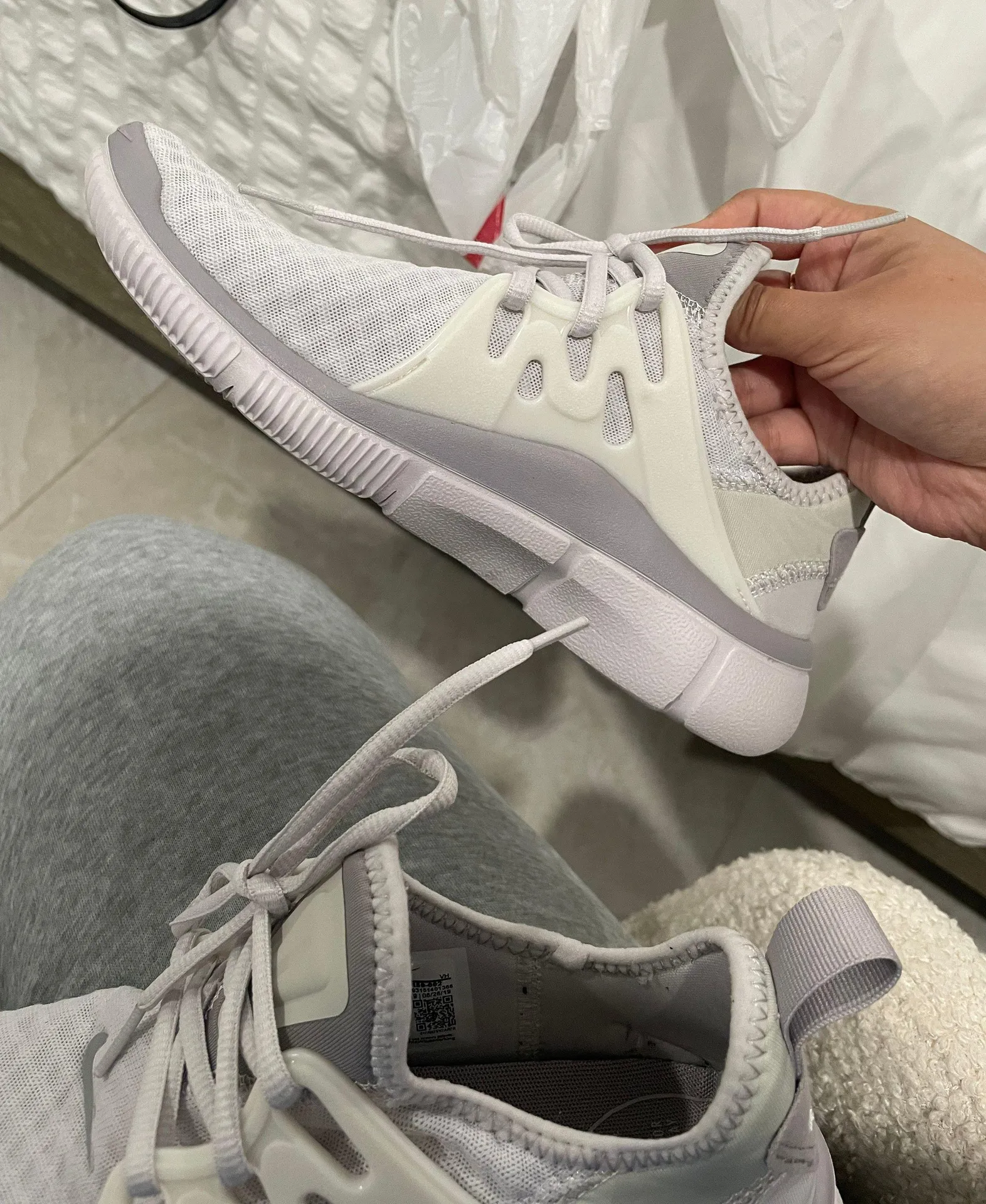 Nike Running Shoes - Image 3