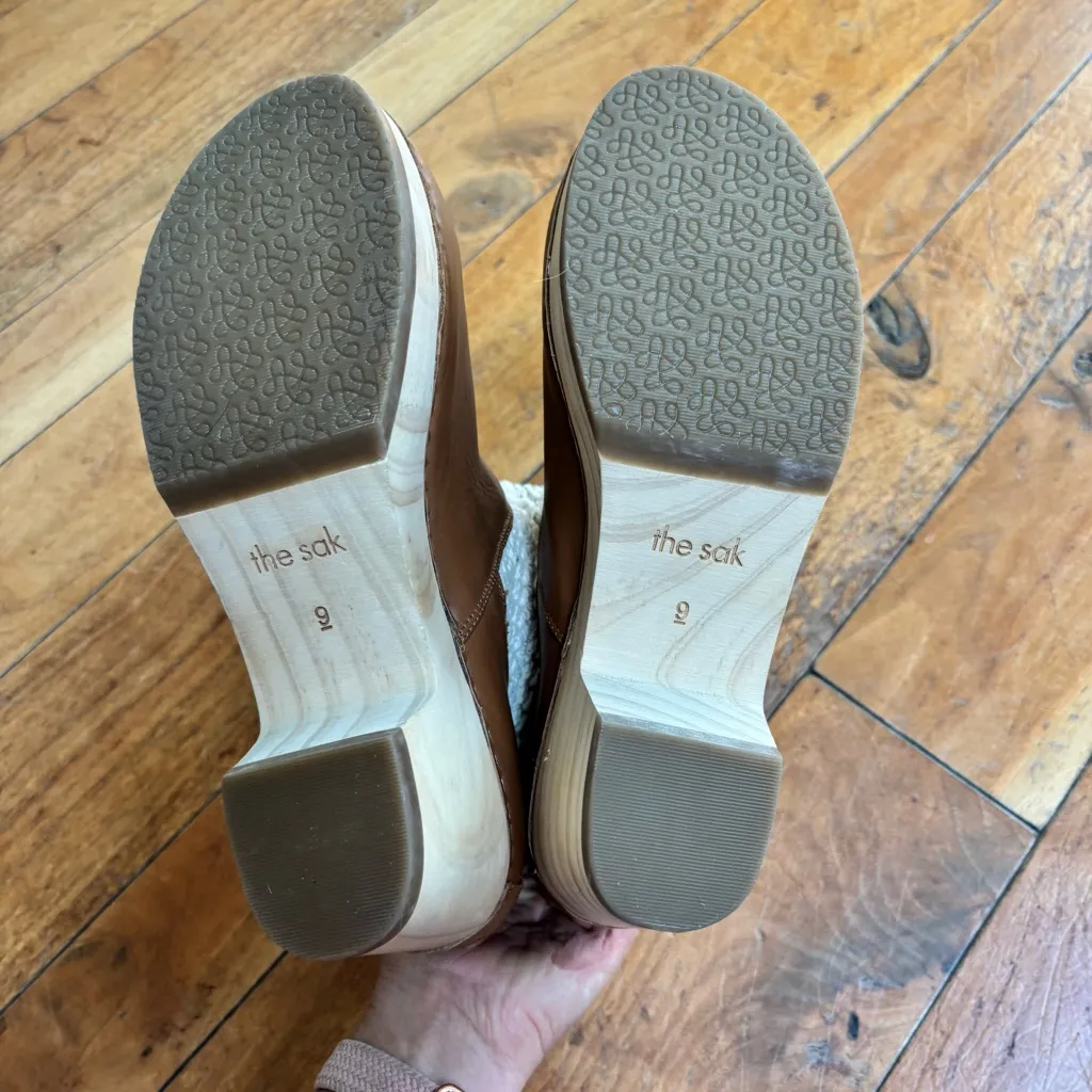 The Sak Paloma Clog Boots in Light Brown Tobacco 9 - Image 11