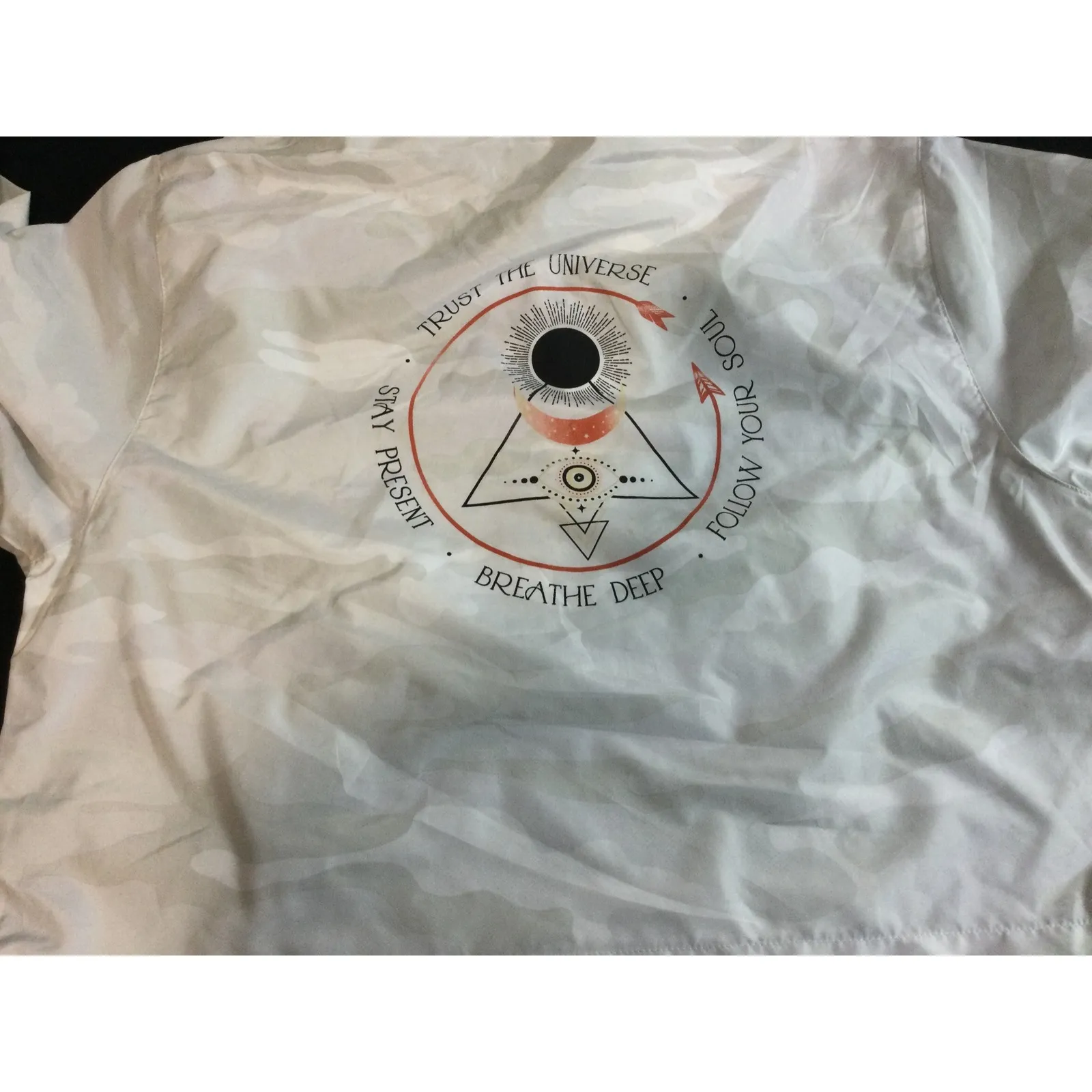 Independent Trading Co. Moon Phase‎ Pullover Windbreaker White Camo XL - Image 4