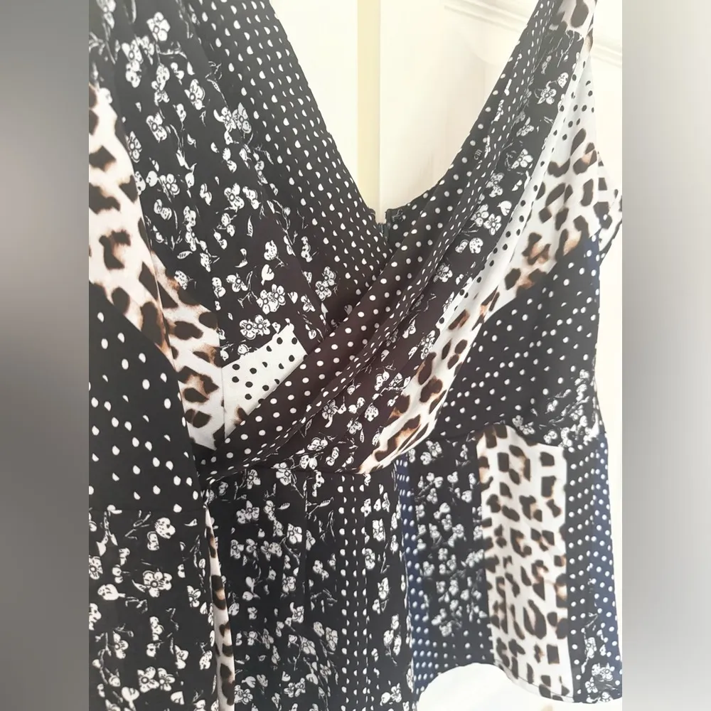 CAbi Crossover Cami Multi Print Tank Cheetah Floral Peplum Top Black Navy Size 6 - Image 4