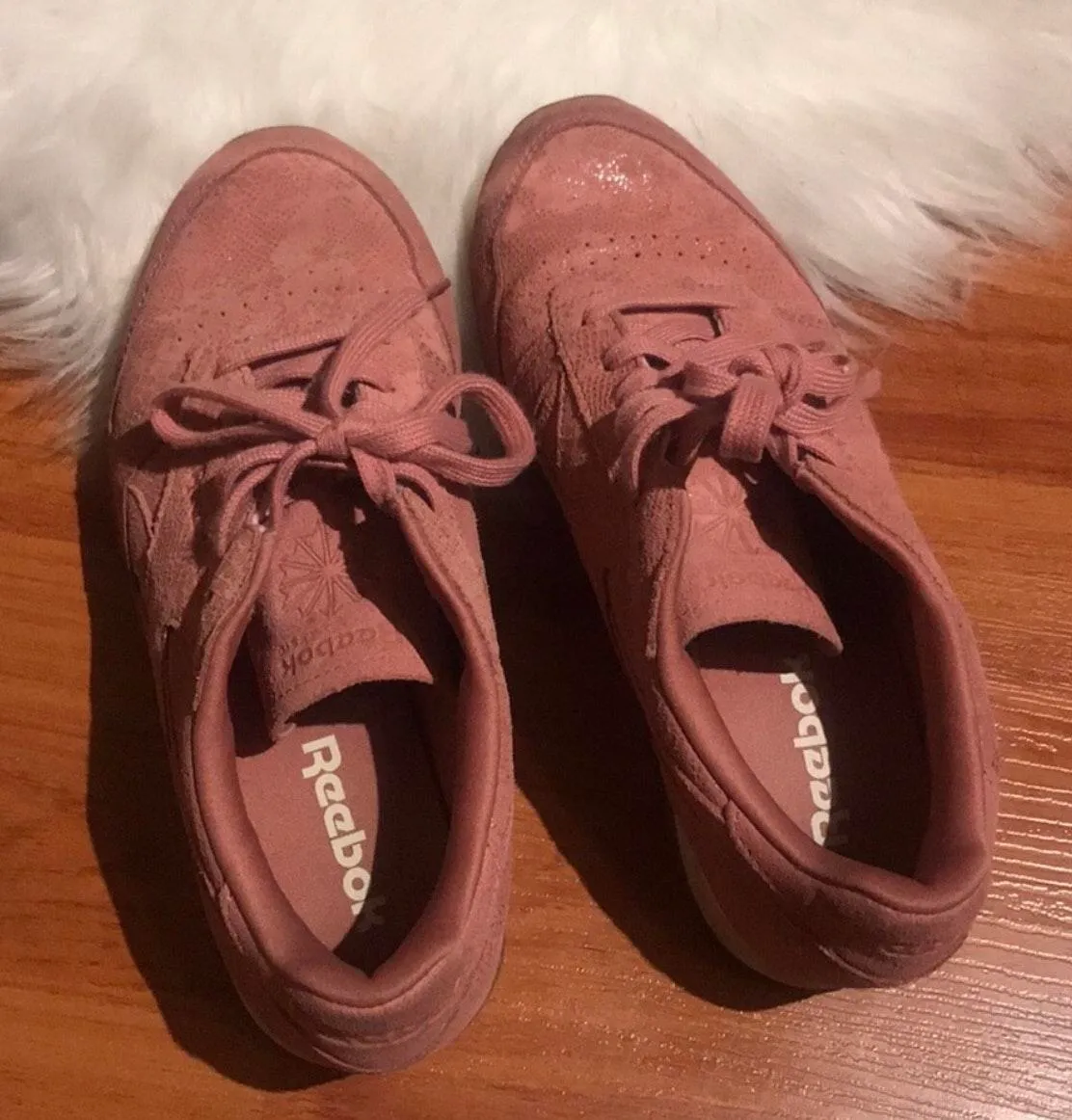 classic Sneakers - Image 7