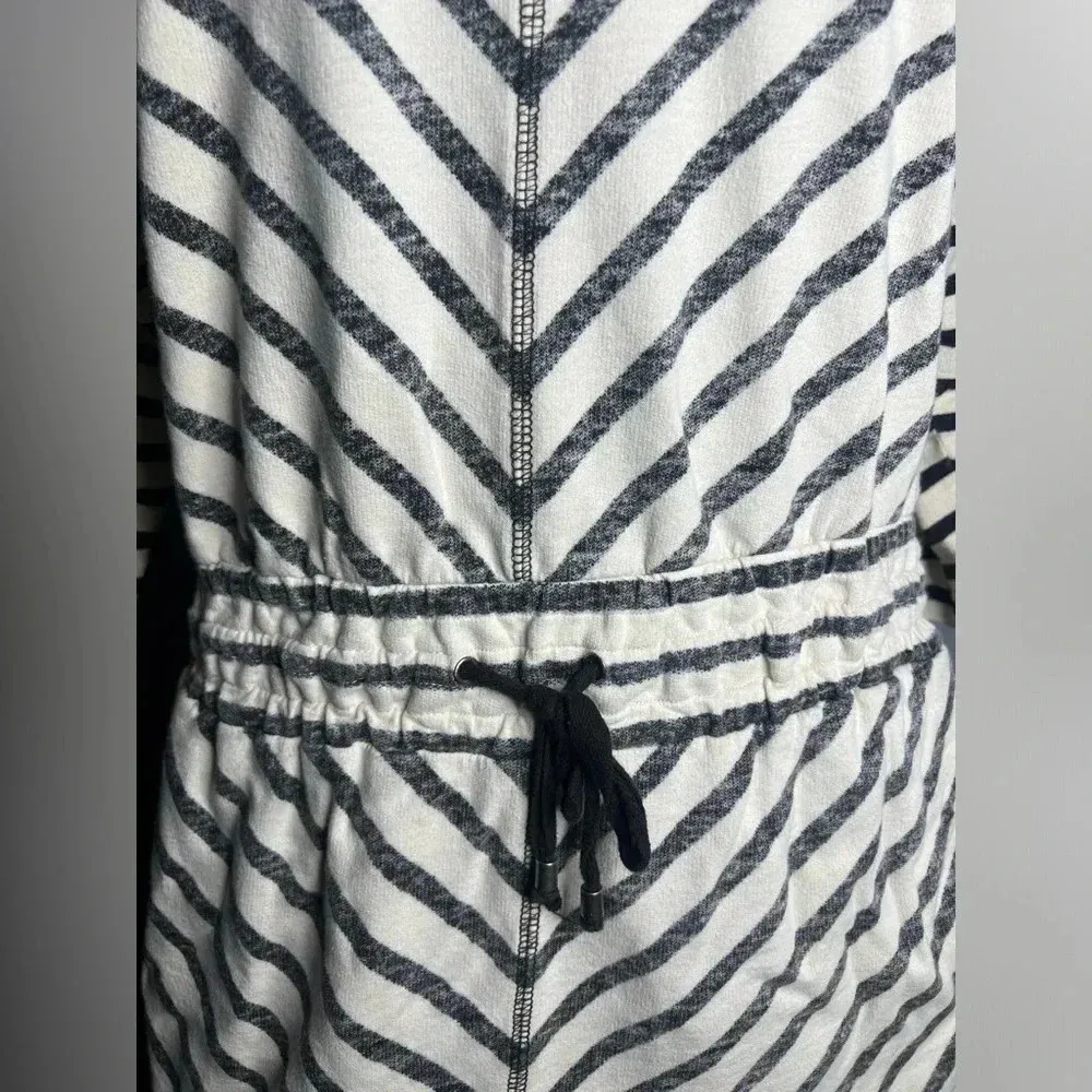 LOFT Cotton Striped Drawstring Sweatshirt, size Medium. - Image 3