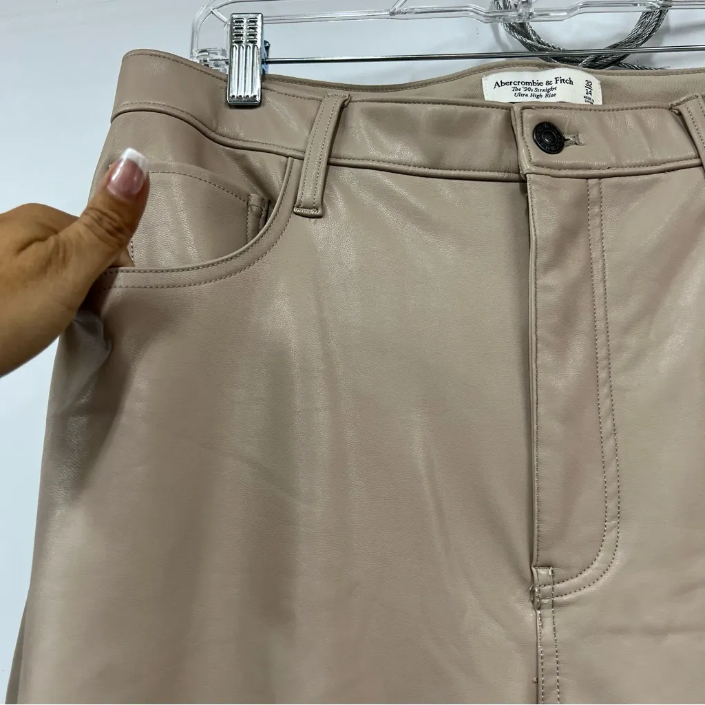 Abercrombie & Fitch faux leather the 90’s straight ultra high rise pants 32/14 - Image 8