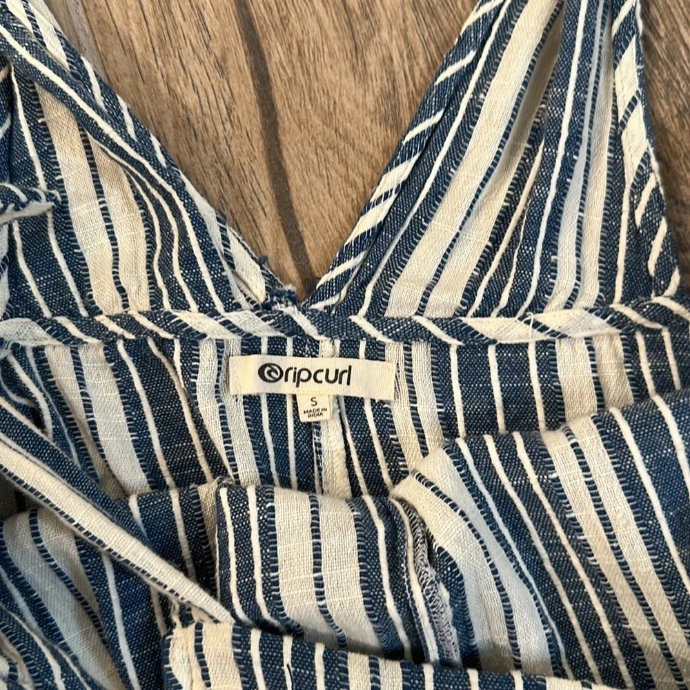 Rip Curl  romper - Image 2