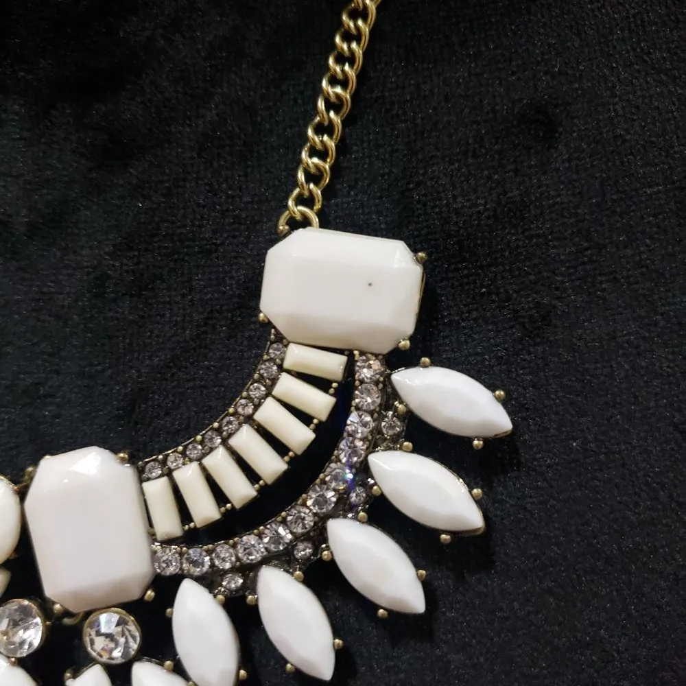 Womens Luxury Crystal Rhinestone Teardrop White Beaded Charm Choker Necklace - Image 2