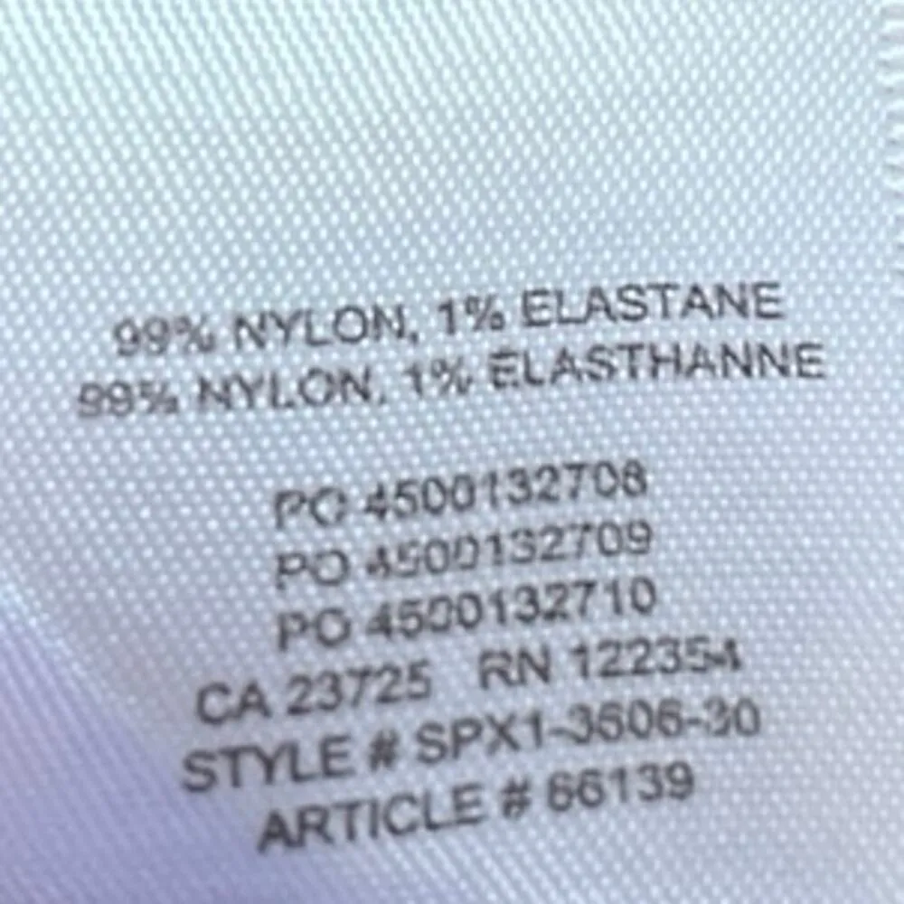 Aritzia Babaton Red Rib Knit Sleeveless Square Neck Sculpt Crop Tank Top Sz M - Image 4