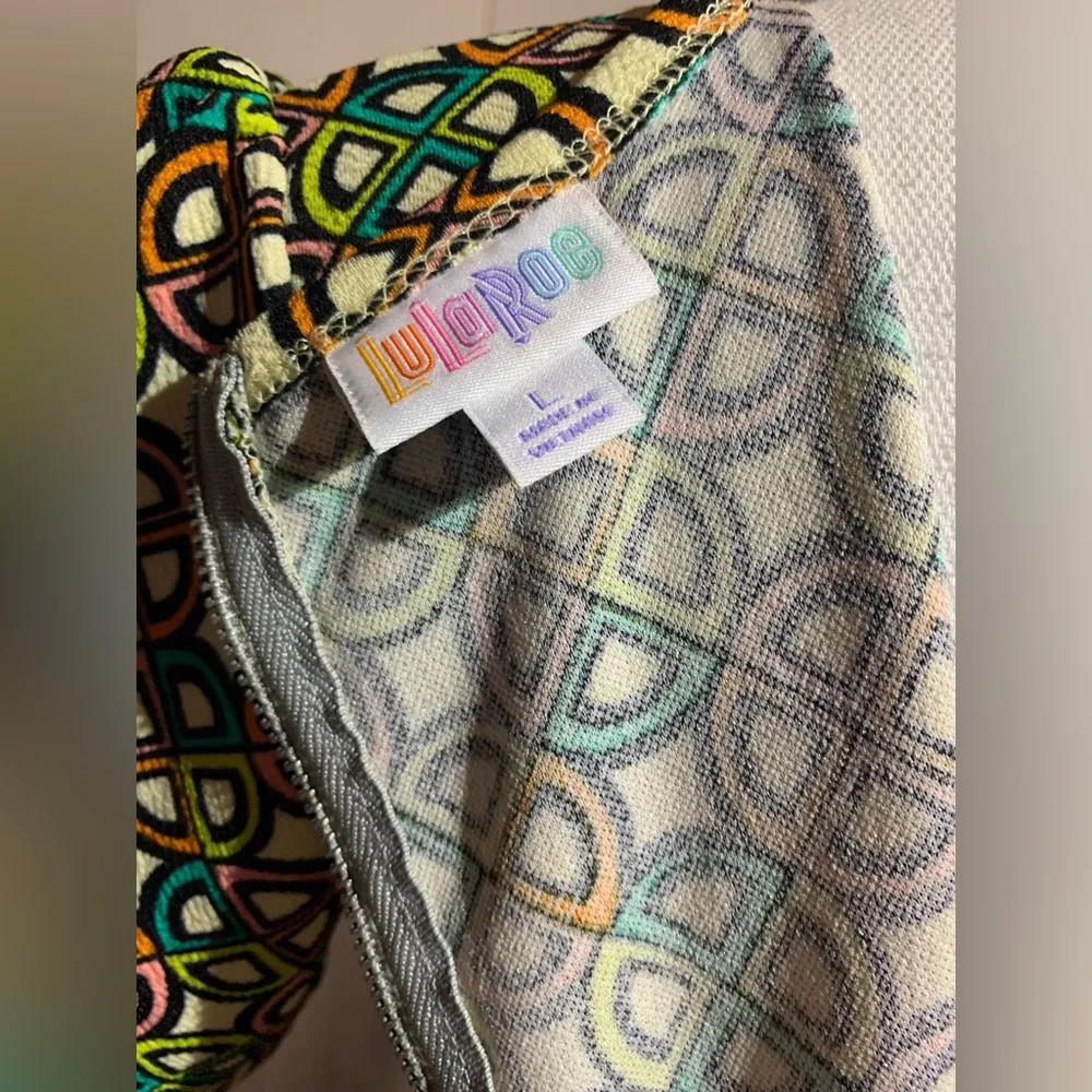 Lularoe Amelia Colorful Circle Dress - Image 9
