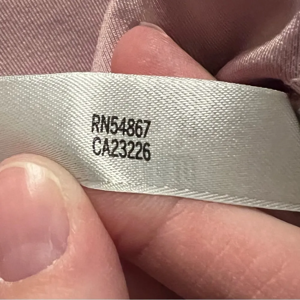 Victorias Secret Sport Bra small Active Pink Racer Back LINED Workout Logo Mesh - Image 8