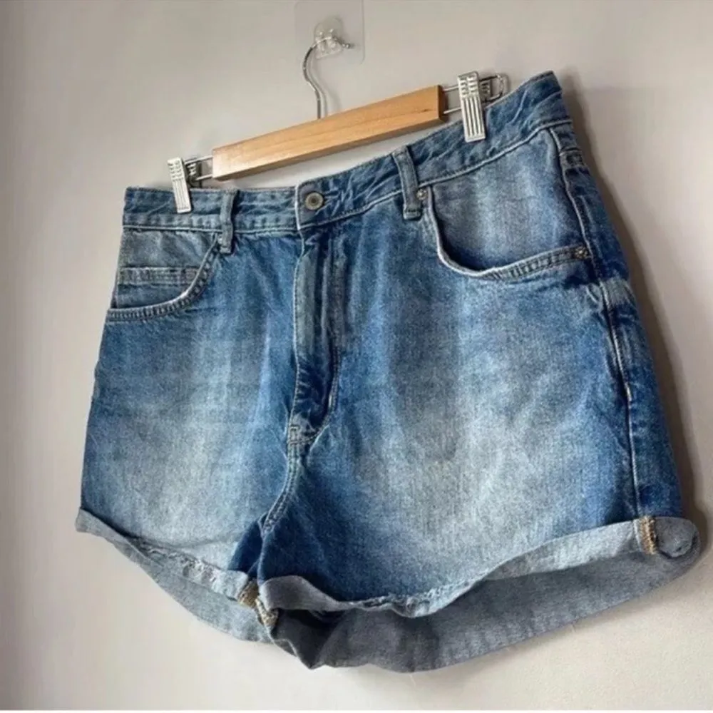 We The Free 31 Yours Truly Mid Rise Jean Shorts - Image 3