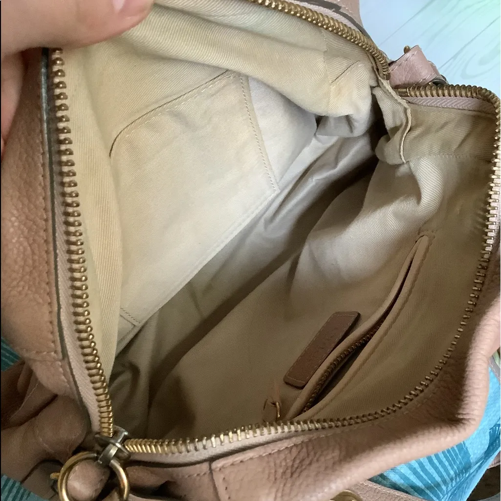 Authentic CHLOE PARATY CUTE -smaller version 💛🧡❤️ - Image 11