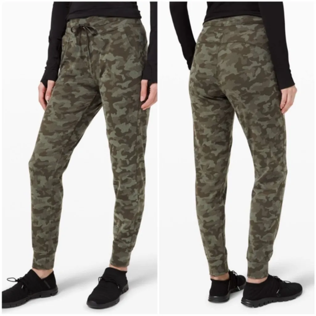Lululemon Ready to Rulu Jogger 29” in Heritage Camo Dark Olive - Size 4 - Image 2