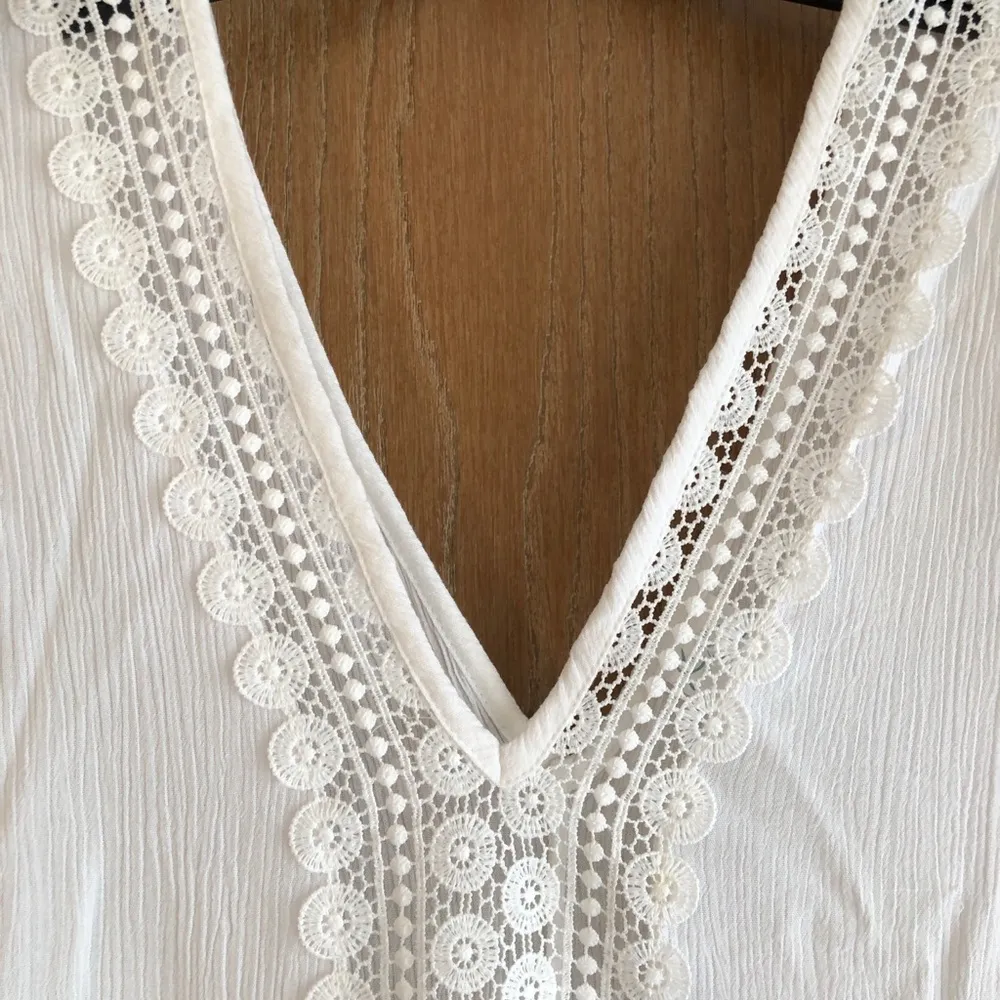 Kona Sol Swim Coverup White Lace Small - Image 3