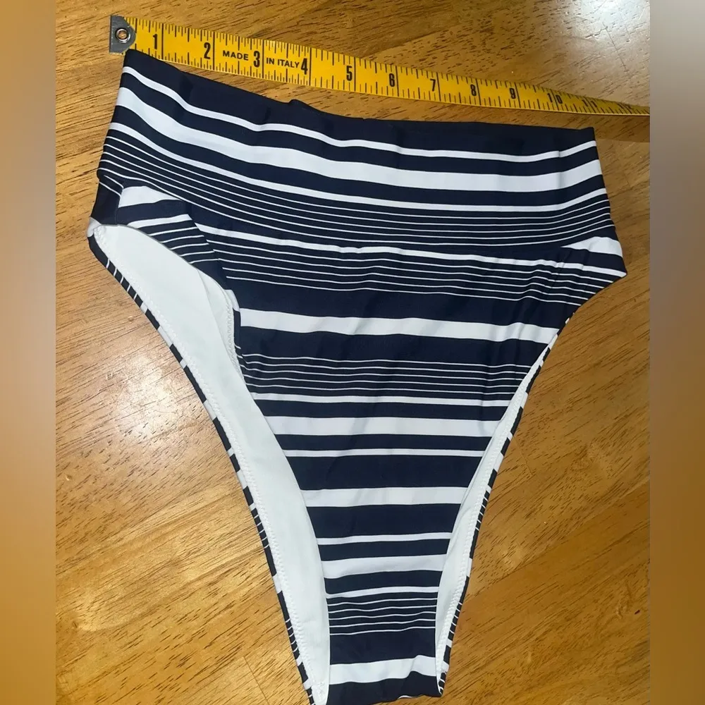 Aerie High-cut Cheeky bikini bottoms, size S/P. - Image 2