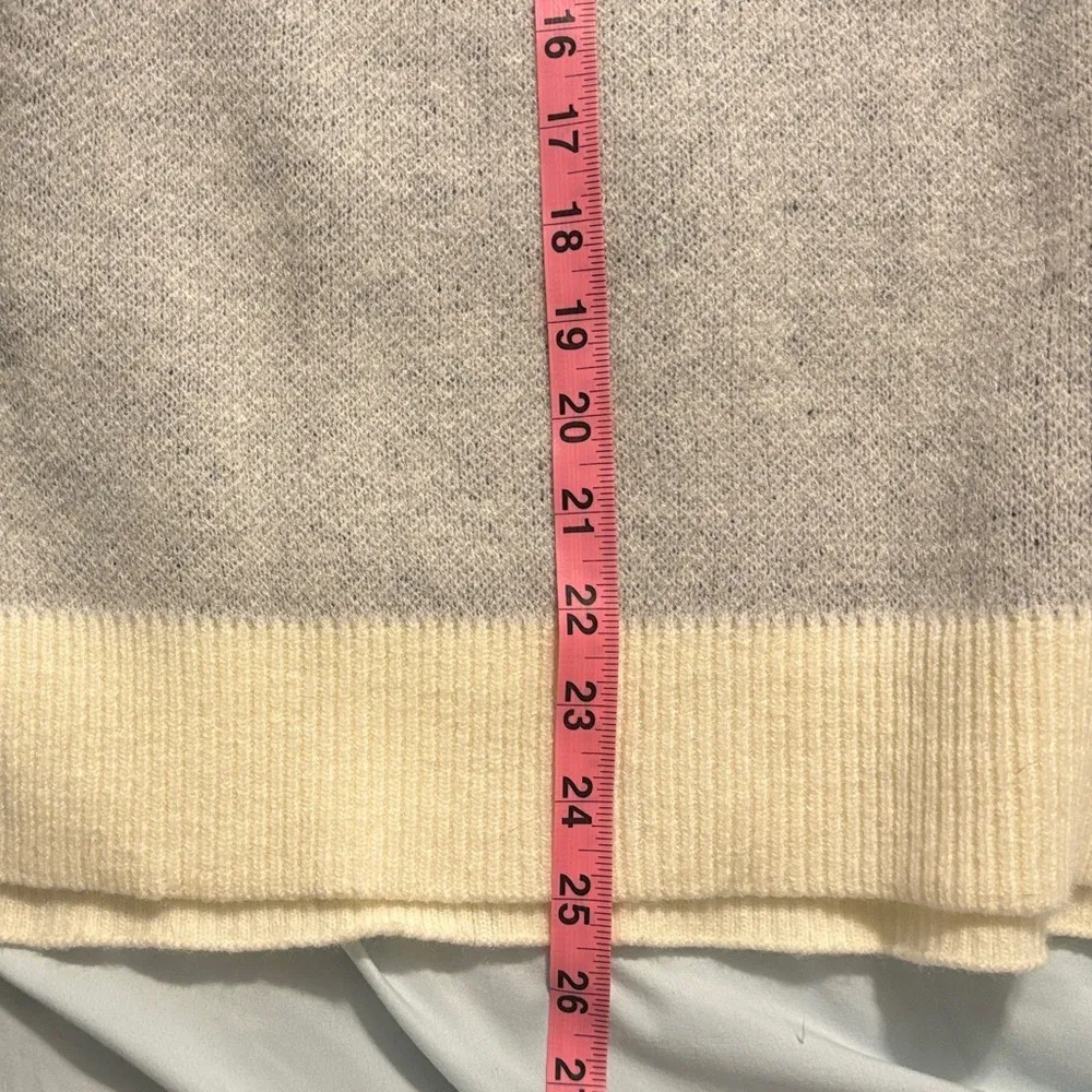 Vintage Havana NWOT “Good Vibes” Oversized Sweater Size Small - Image 2