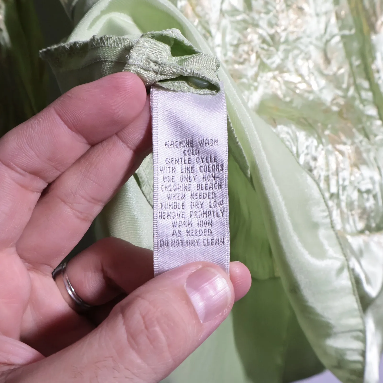 VTG Worthington Green Gold Satin Button Up Blouse Crinkle Fairy Grunge Y2K M - Image 6