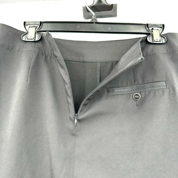 Lady Hagen Essentials size 4‎ black athletic skort rear zip - Image 5