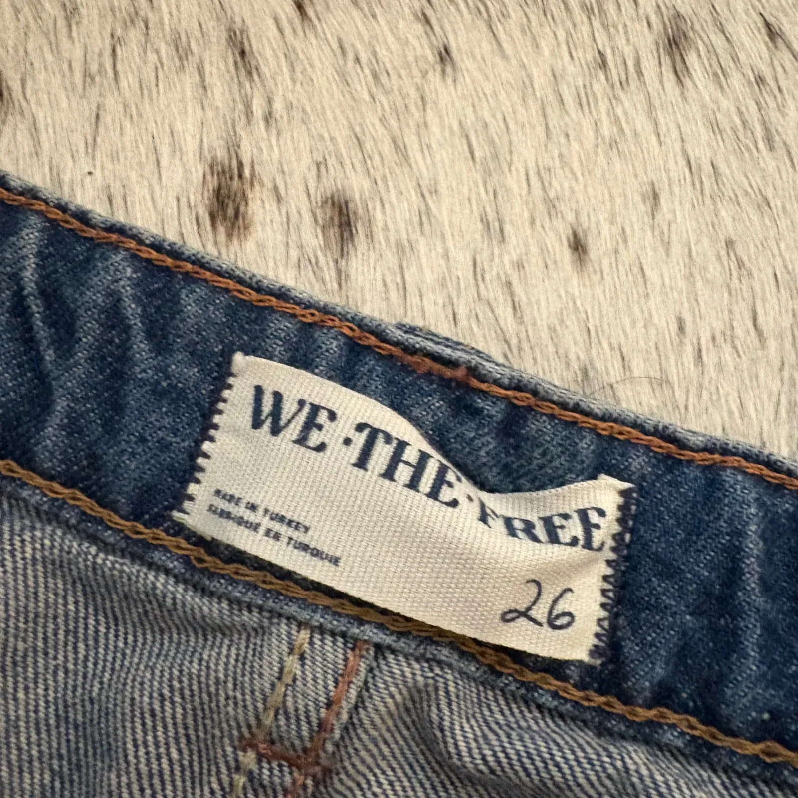 FREE PEOPLE WE THE FREE Palmer Shorts
West Coast Denim Jean Size 26 - Image 4