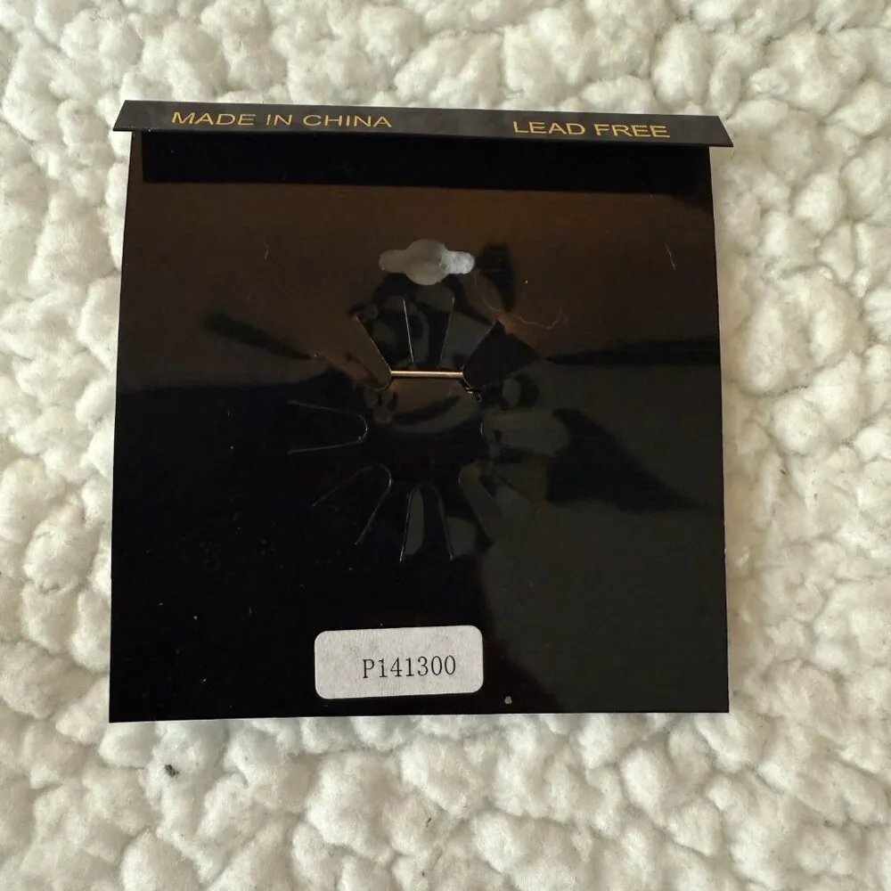 Pink flamingo pin brooch fashion accessories lead free - Image 2