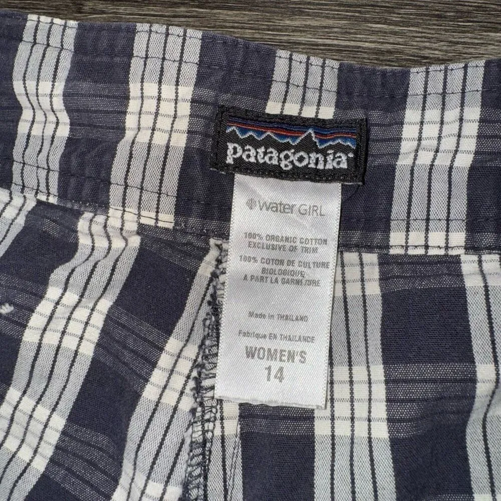 Patagonia Plaid Shorts With Tie up Side - Image 3