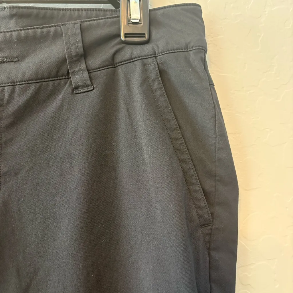 Columbia women's omni-shield advanced repellancy black pants size 8 regular - Image 5