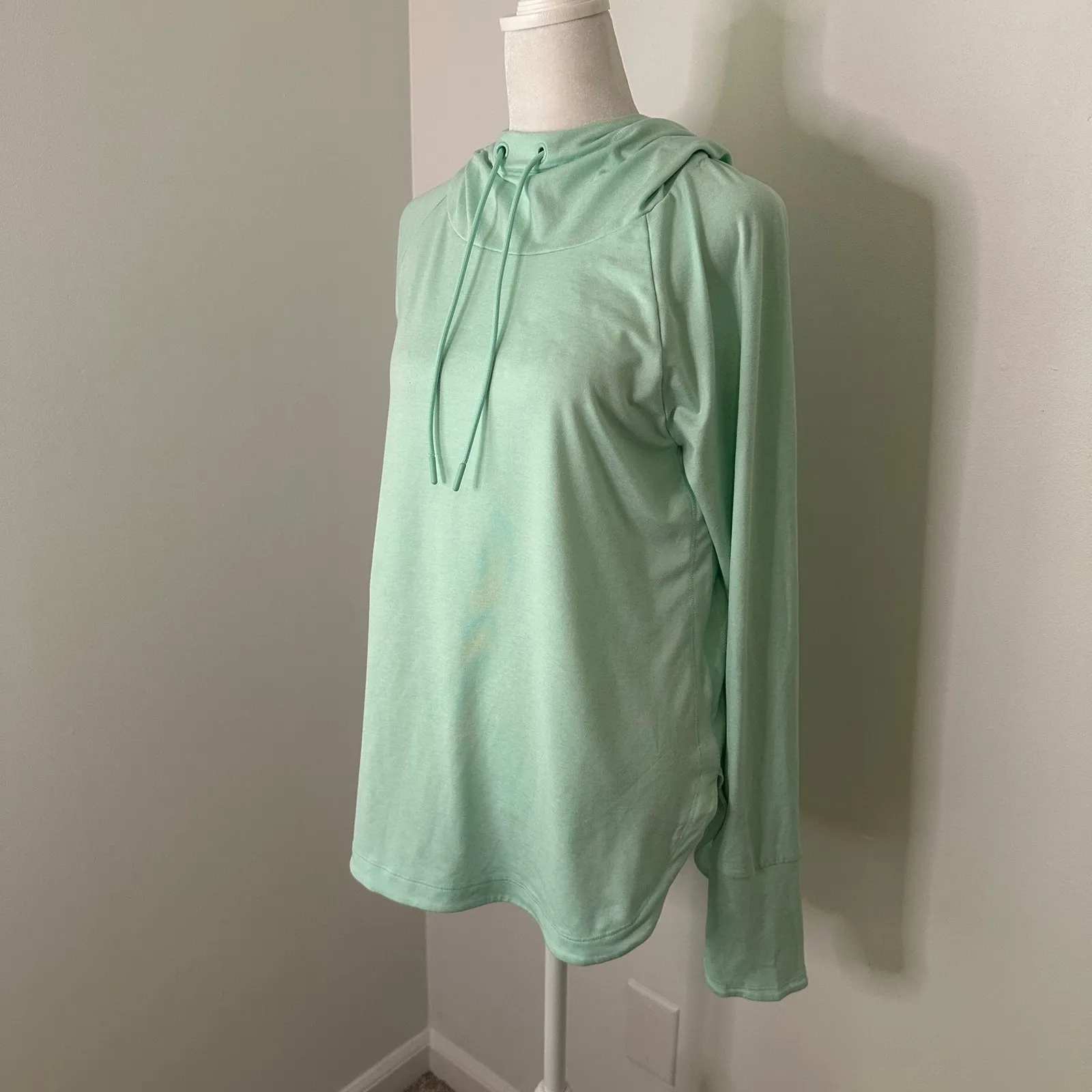 Athleta seafoam green blue pullover hoodie size S - Image 3