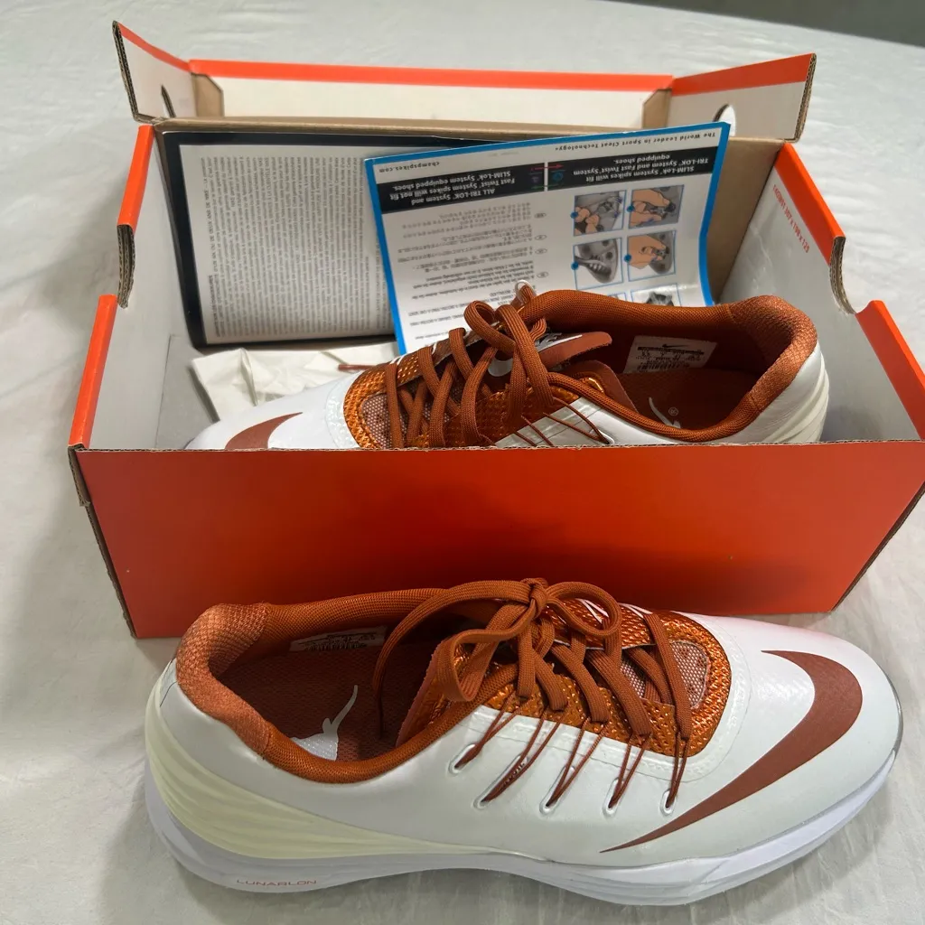 Nike woman’s White and Orange Athletic Shoes - Image 6