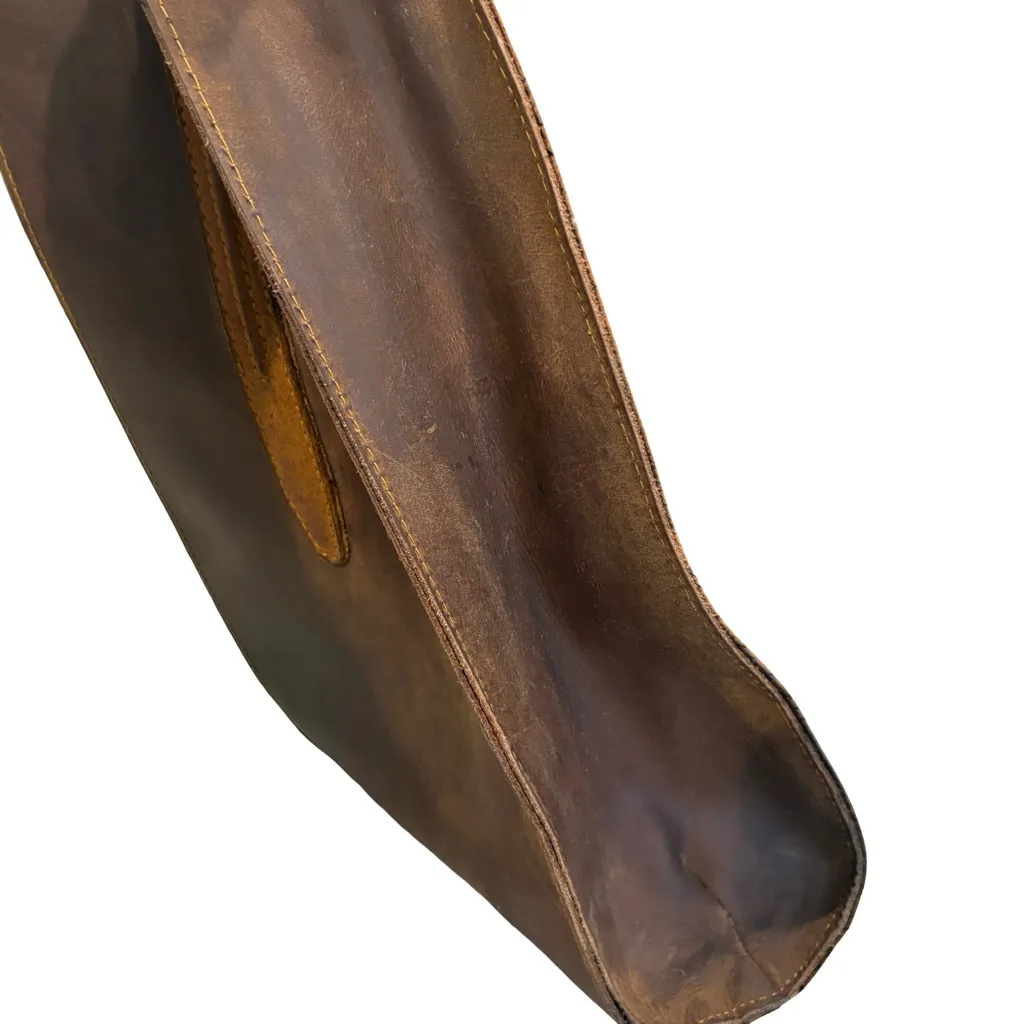 Le Papillon Large Brown Leather Tote - Image 10