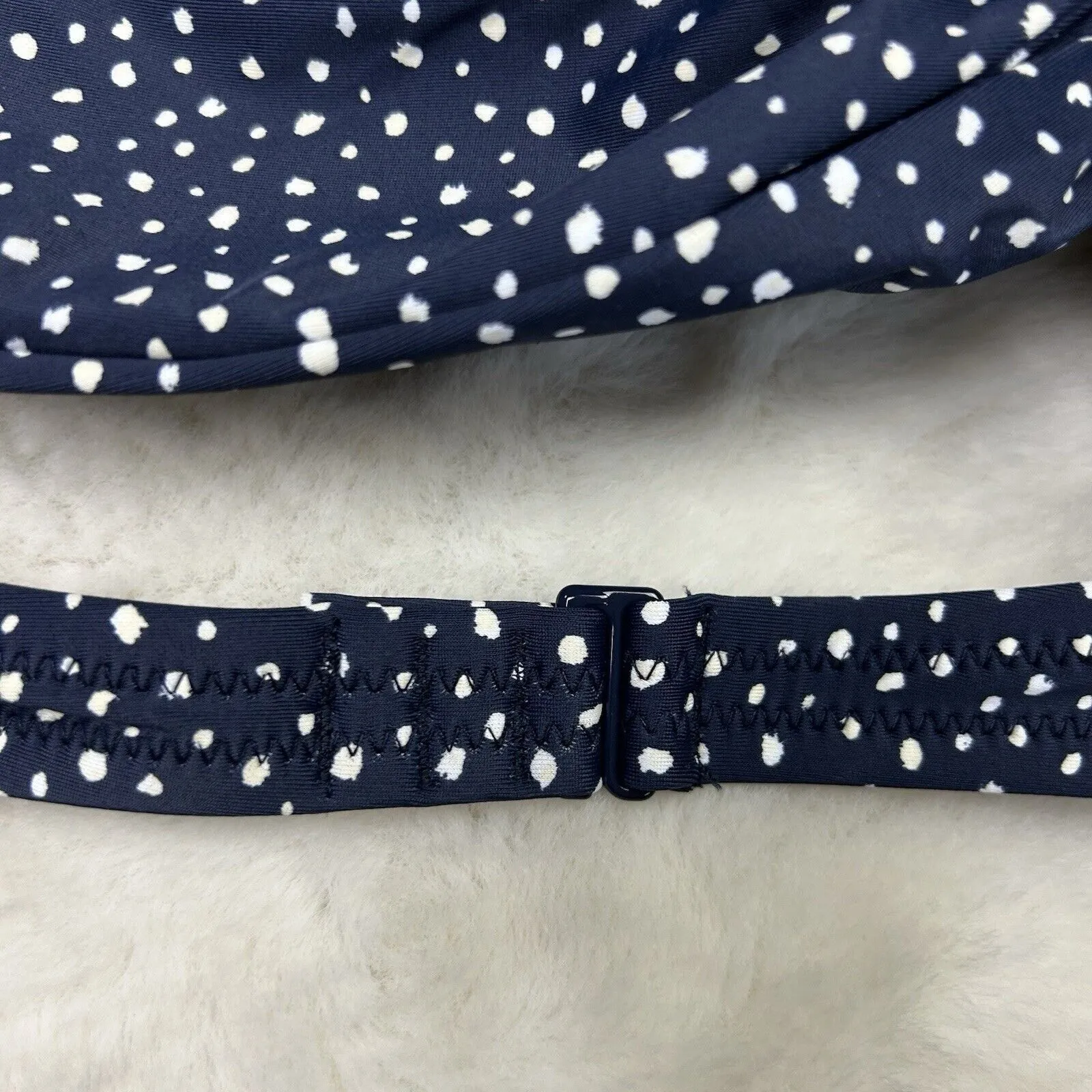 J.CREW Women's Twist Front Bikini Top Navy White Polka Dot - Image 8