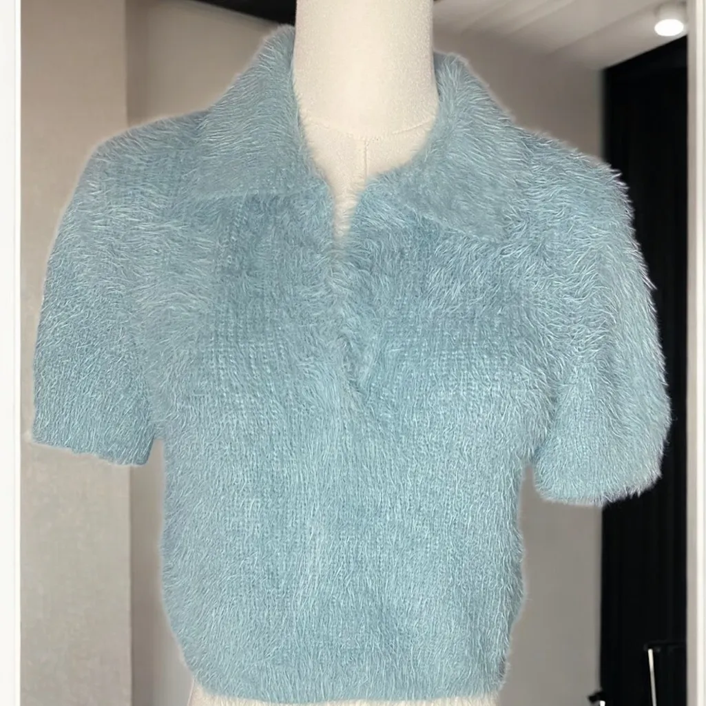 House of Harlow 1960 Crop V - Image 2