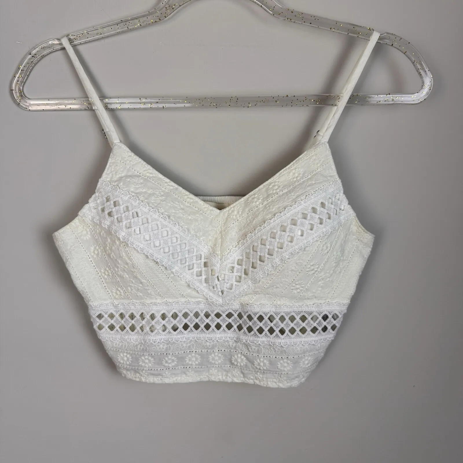 Rebellion Women's Size S White Lace Crop‎ Cami Top Smocked V-neck Sleeveless - Image 11