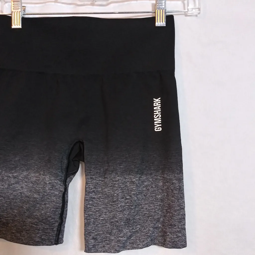 Gymshark Black Gray Marled Adapt Ombre Seamless Shorts Size S - Image 2