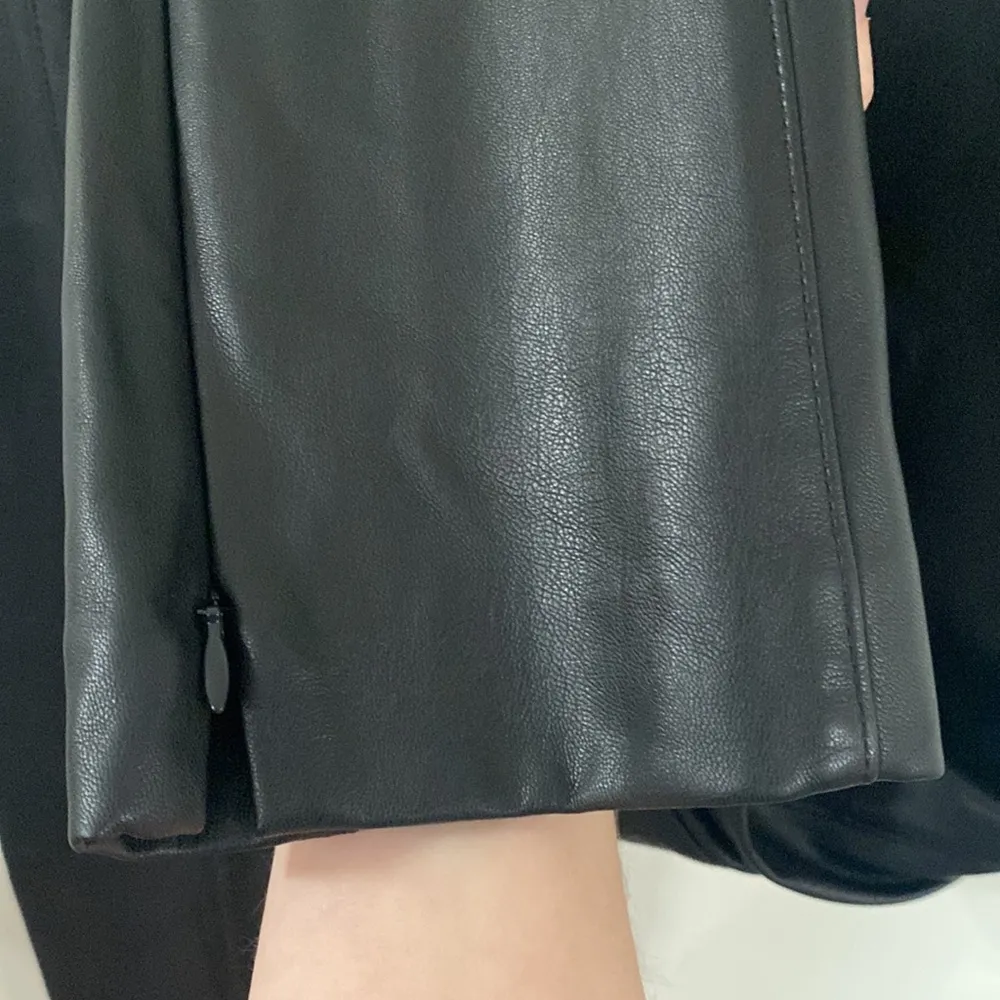 New Ann Taylor The Audrey Ankle Zip Pant in Faux Leather black size 4 - Image 7