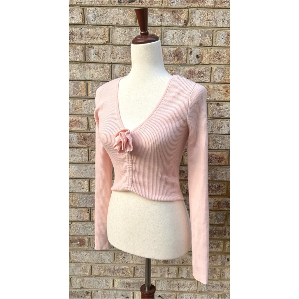 NWT Aerie Cropped Pink Rosette Sweater - Image 4