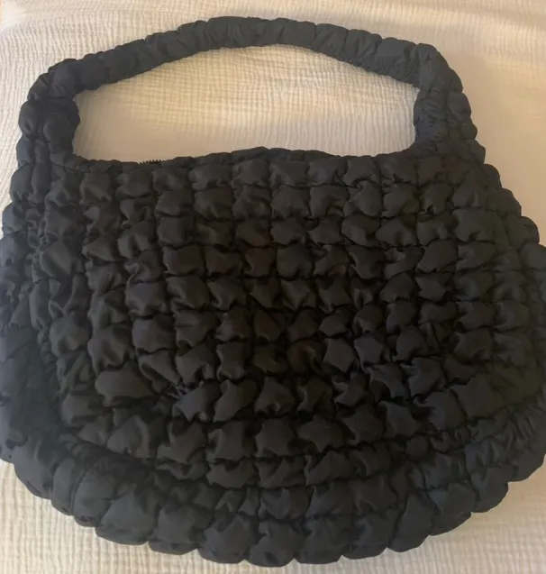 Quilted Oversized Crossbody Bag - Image 3