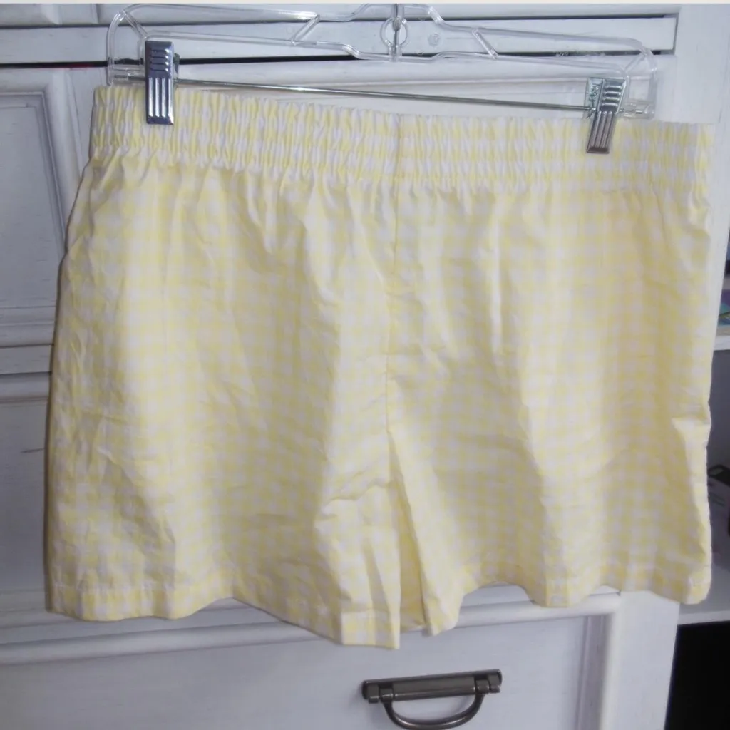 Patterned Yellow Women's Shorts Size L - Image 4