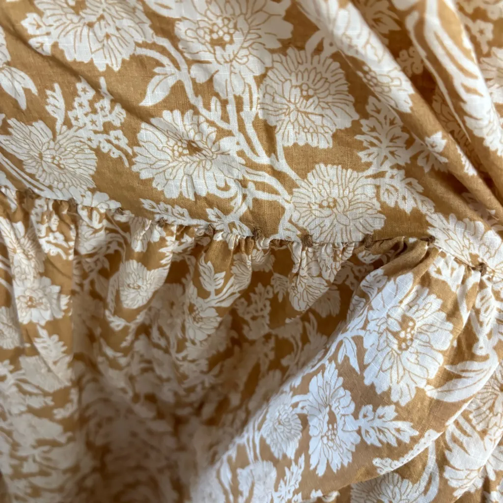 THE GREAT. Whipstitched Plumeria‎ Dress in Oat Wild Brush Floral Size Large or 3 - Image 5