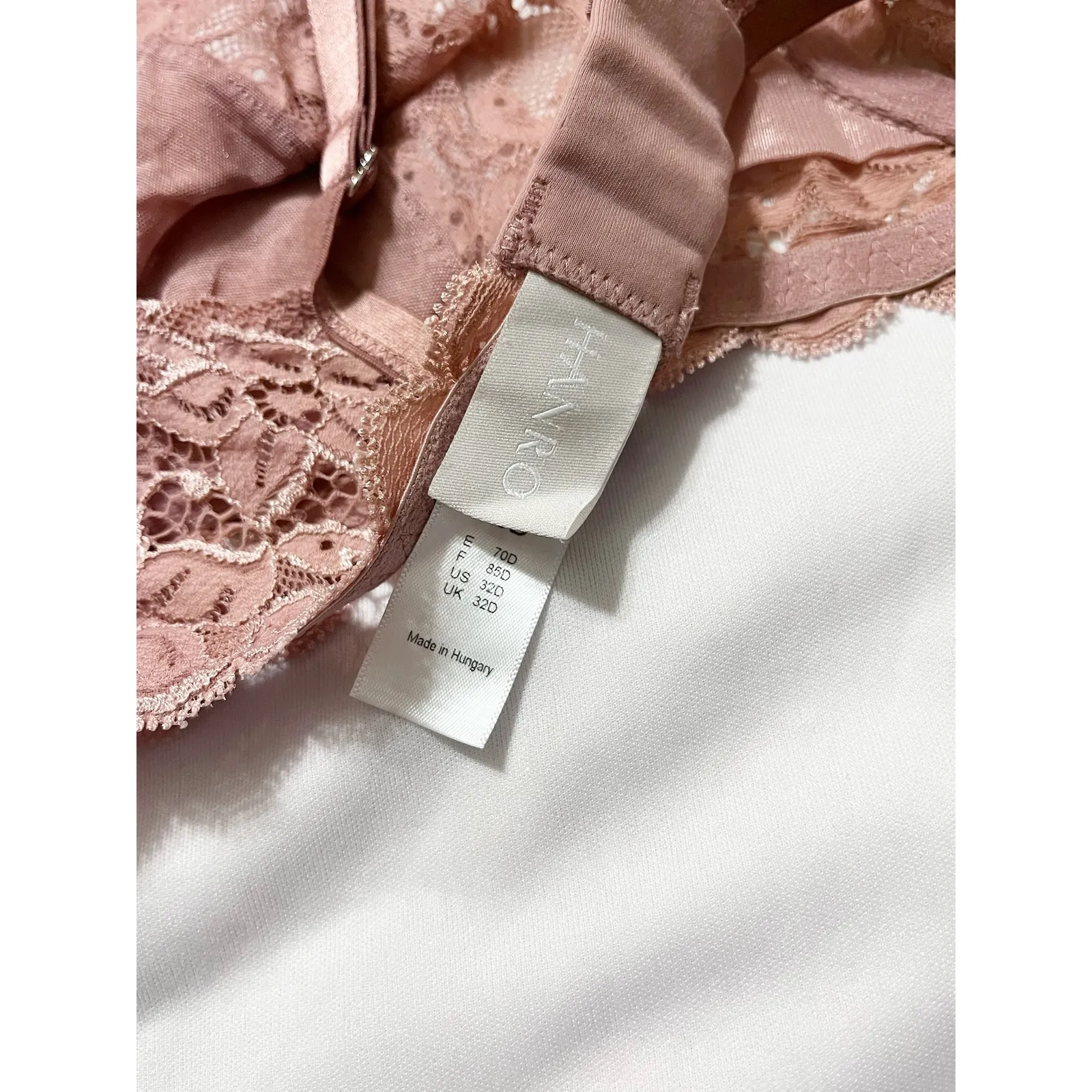 Hanro Moments Lace‎ Bra Bralette Size 32D Sweet Pepper Luxury Intimates Lingerie Pink - Image 3