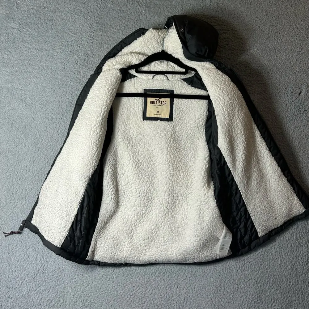 Hollister  Vest Womens M Gray Sherpa Luned Faux Fur Hooded Puffer Vest - Image 4