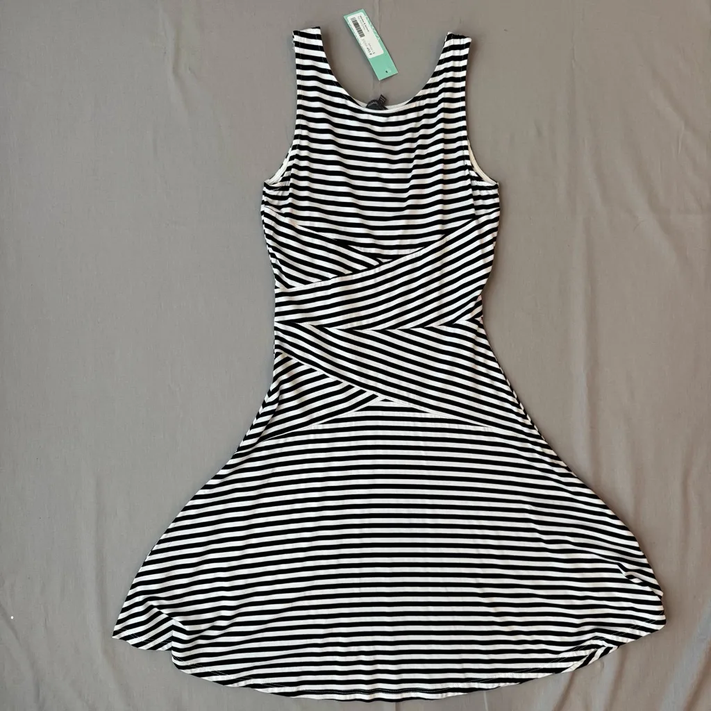 Market & Spruce Striped Crisscross Dress NWT Women's S - Image 7